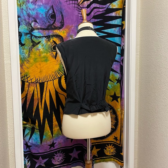 🌈 Crochet lovely Vintage vest - Picture 8 of 13